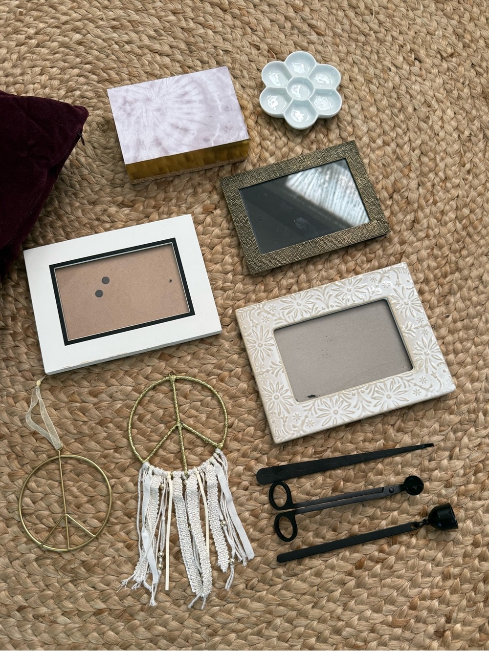 Home Decor Bundle - Picture 2 of 2